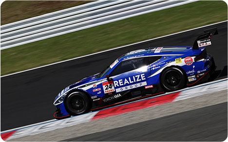 藍(lán)色GT-R賽車